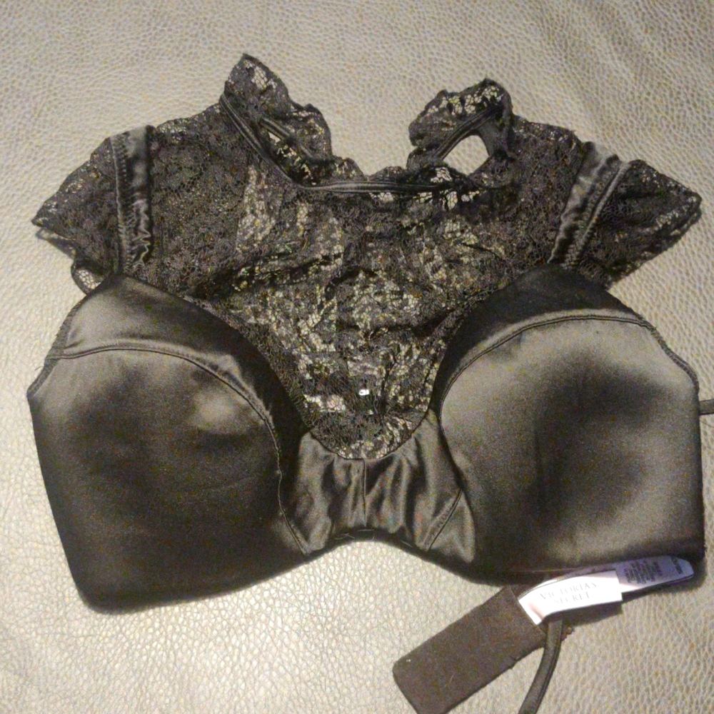 Last call:  Victoria's secret lace high neck bra